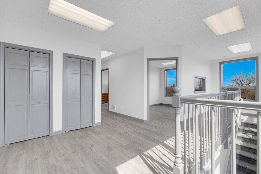 More Photos Of 75 Commerce Cir, Durham Service For Lease