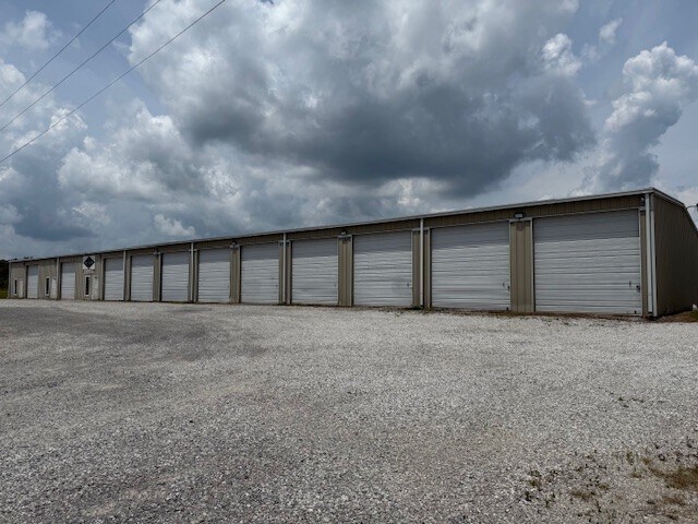 More Photos Of 141 Parham Blvd, Tullahoma Self Storage For Lease