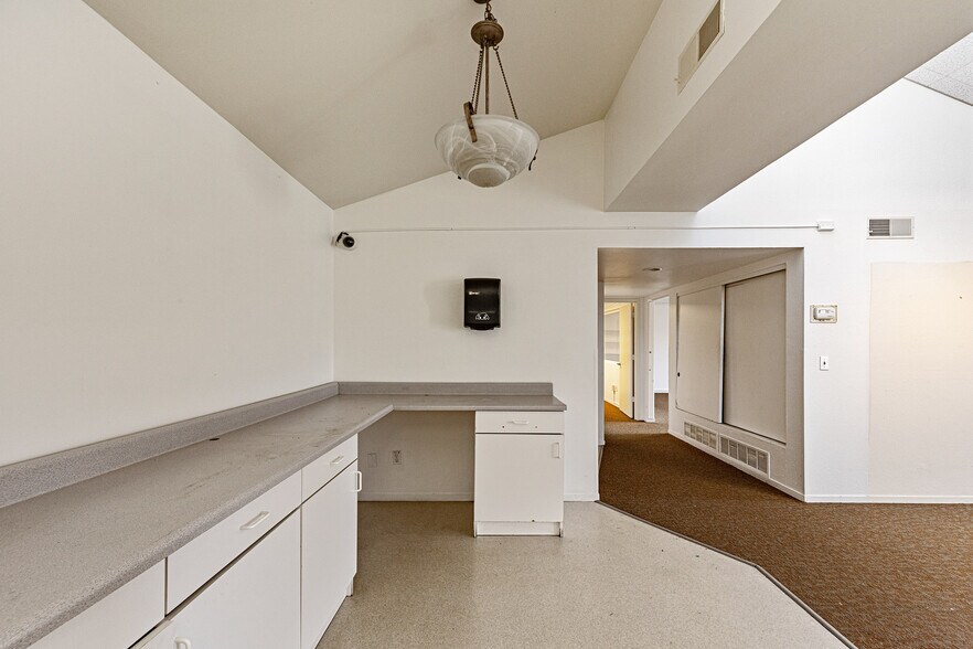 More Photos Of 1247 Broadway, Sonoma Office Residential For Lease