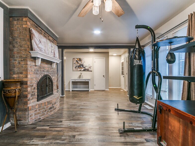 More Photos Of 5201 Washington Blvd, Spencer Land For Sale