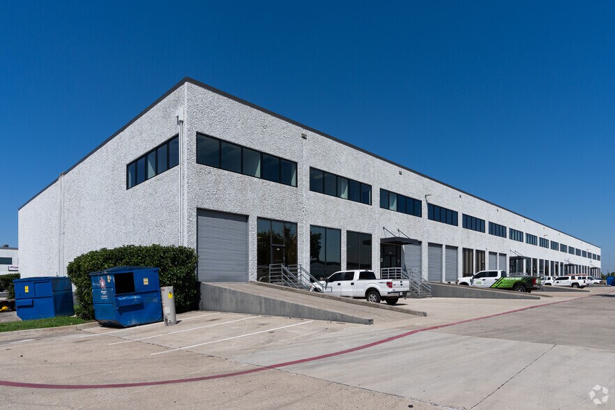 More Photos Of 754 Port America Pl, Grapevine Unknown For Lease