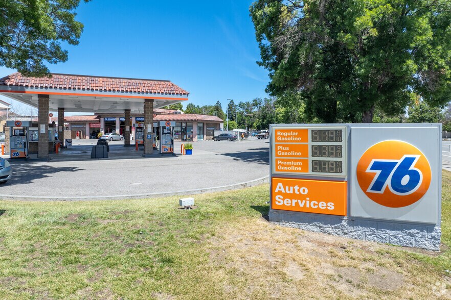 More Photos Of 171-185 Branham Ln, San Jose Unknown For Lease