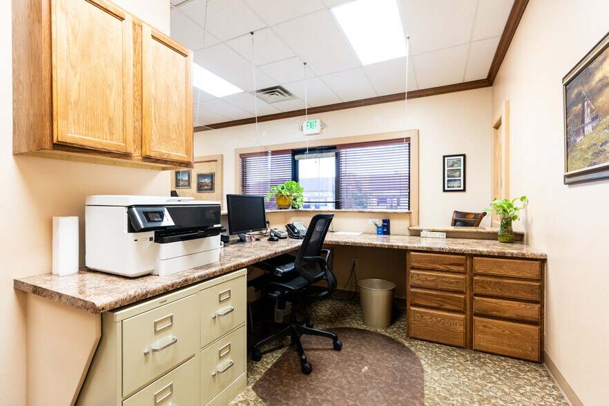 More Photos Of 2472 Patterson Rd, Grand Junction Storefront Retail Office For Sale