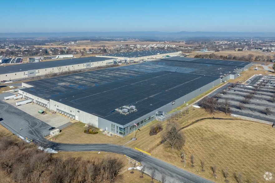 More Photos Of 12000 Molly Pitcher Hwy, Greencastle Warehouse For Lease