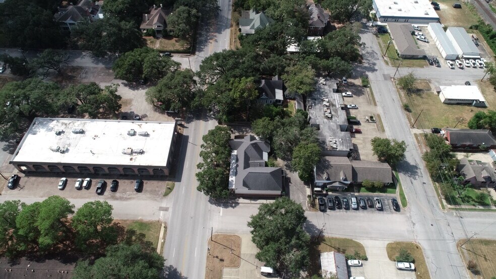 More Photos Of 800 Jackson St, Richmond Office Residential For Sale