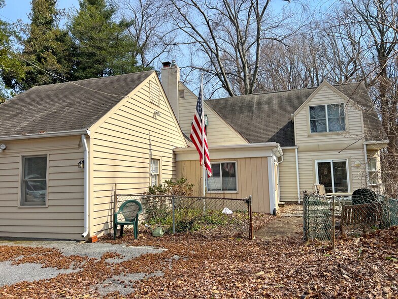 More Photos Of 1106 University Blvd W, Silver Spring Office For Sale