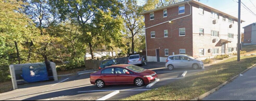 More Photos Of 2610 W 42nd Ave, Kansas City Apartments For Sale