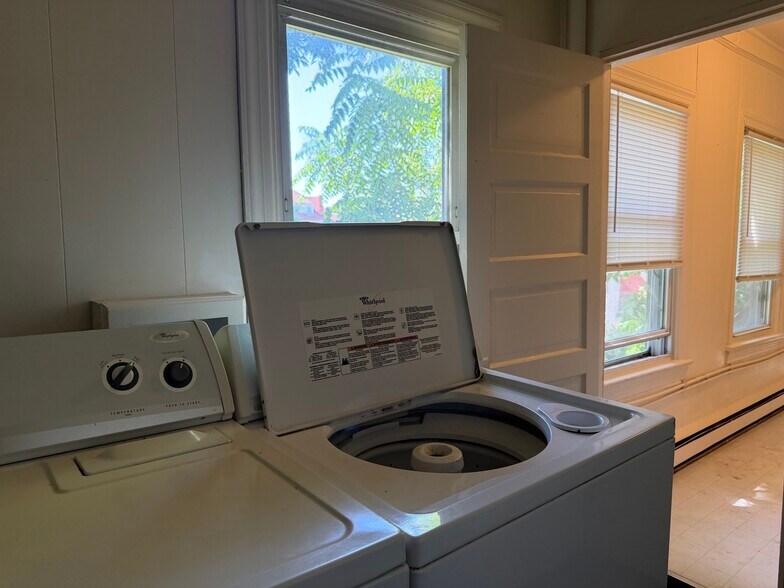 More Photos Of 419 Summit Ave, Hagerstown Apartments For Sale