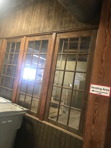 More Photos Of 1201 4th Ave S, Nashville Office For Lease