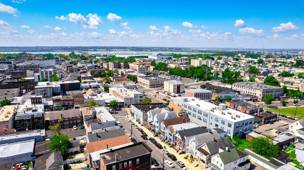 More Photos Of 218 New Brunswick Ave, Perth Amboy General Retail For Sale