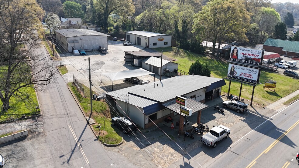 Primary Photo Of 627 N Tennessee St, Cartersville Auto Repair For Sale