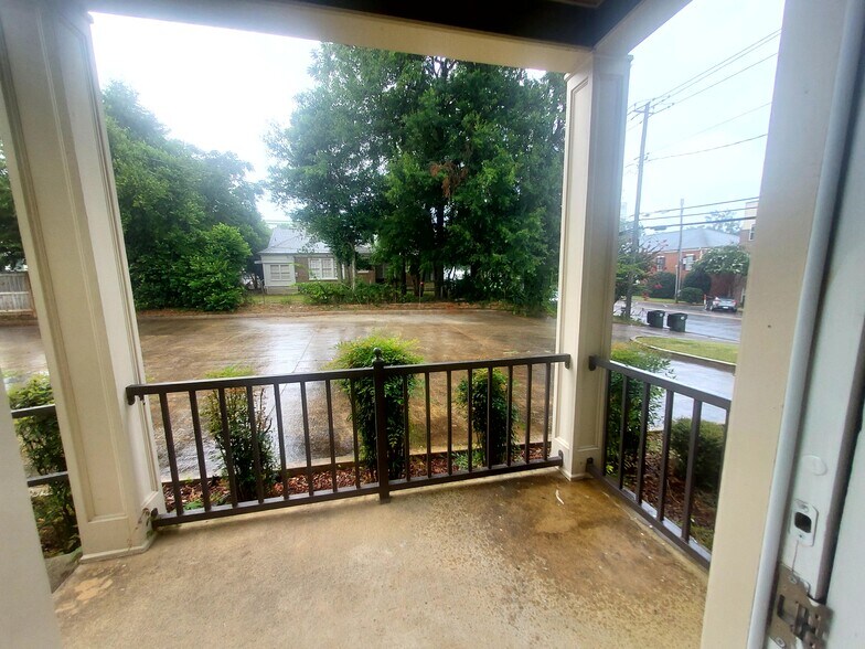 More Photos Of 2306 11th St, Tuscaloosa Office Residential For Lease