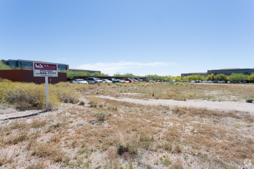 More Photos Of 8998 E Bahia Dr, Scottsdale Land For Lease