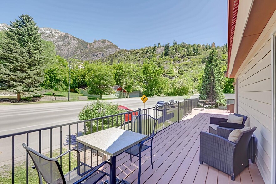 More Photos Of 232 Main St, Ouray Multifamily For Sale