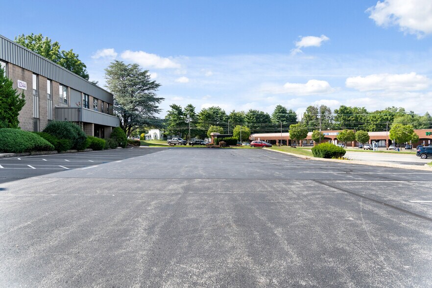 More Photos Of 1244 West Chester Pike, West Chester Office Residential For Lease