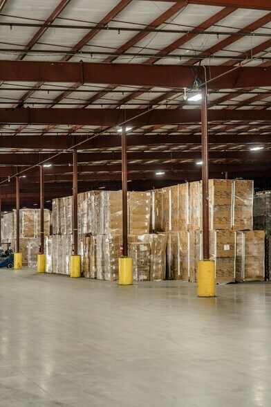More Photos Of 605 Expansion Blvd, Port Wentworth Warehouse For Lease