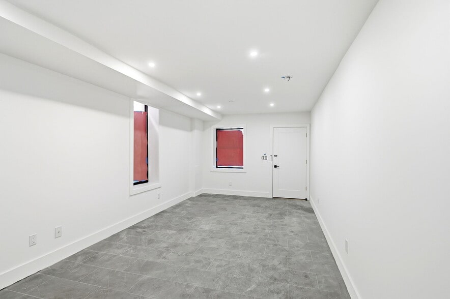 More Photos Of 2152 Muliner Ave, Bronx Apartments For Sale