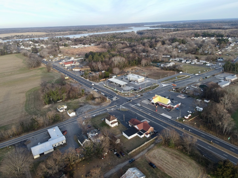 More Photos Of 22523 A P Hill Blvd, Port Royal Freestanding For Lease