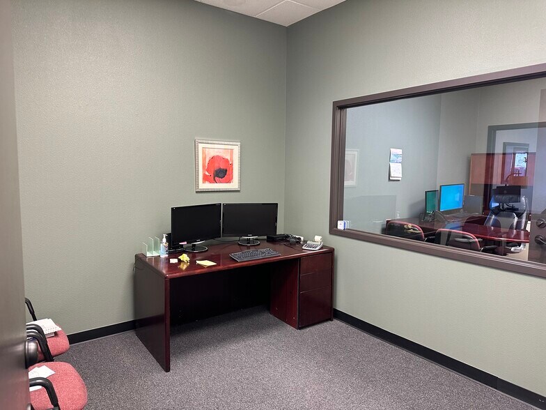More Photos Of 34851 Kenai Spur Hwy, Soldotna General Retail For Lease