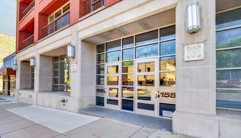 More Photos Of 155 E Wilson St, Madison Office For Sale