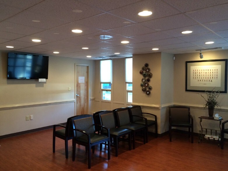 More Photos Of 110 S Estes Dr, Chapel Hill Medical For Sale