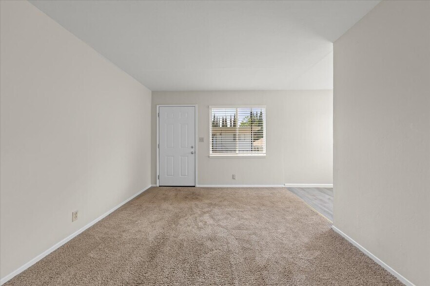 More Photos Of 121 N 8th St, San Jose Apartments For Sale