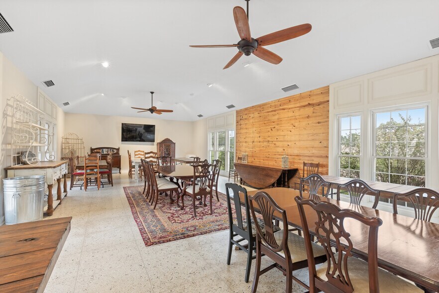 More Photos Of 53447 Highway 290, Hempstead Specialty For Sale