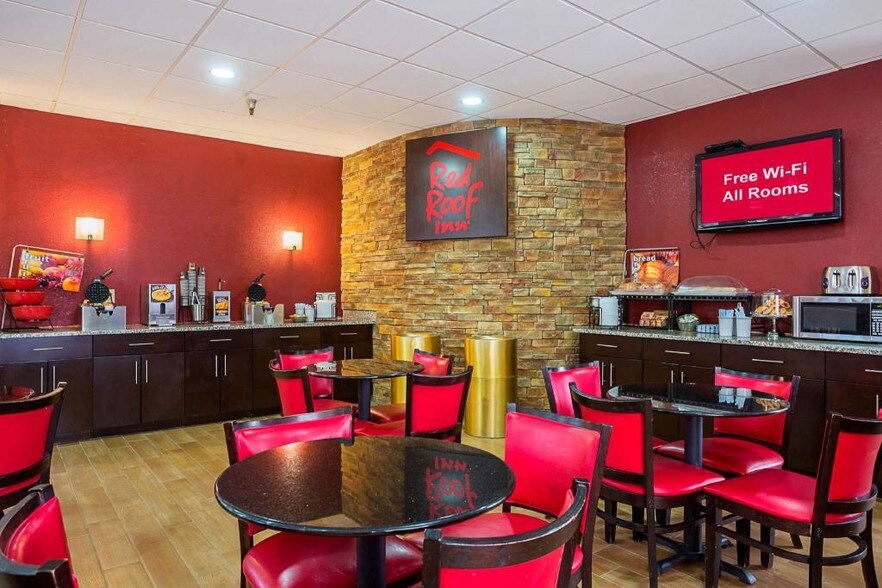 More Photos Of 2407 Brick Church Pike, Nashville Hotel For Sale