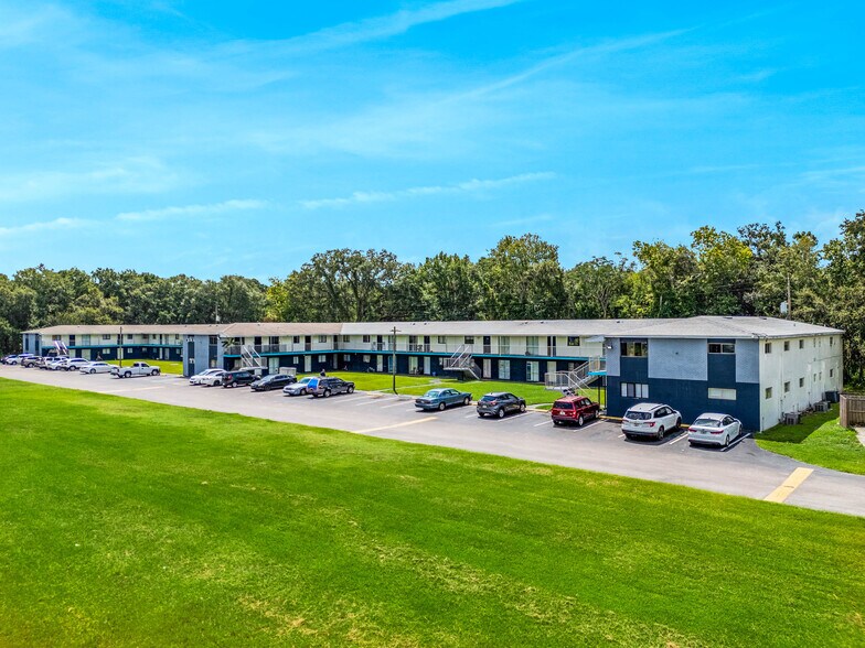 More Photos Of 1625 Mercy Dr, Orlando Apartments For Sale