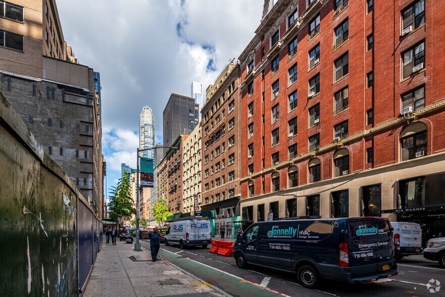 19 W 55th St, New York, NY 10019 Apartments For Sale