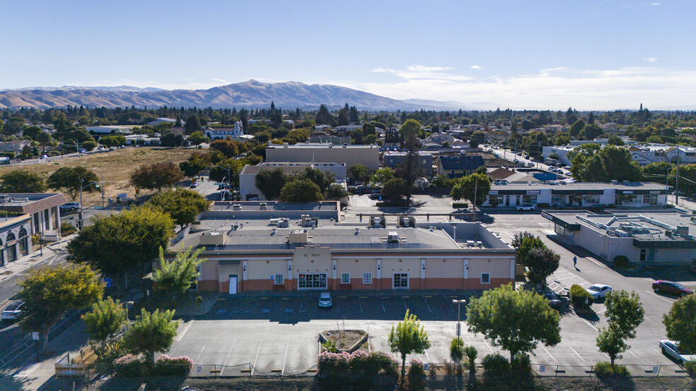 Primary Photo Of 37311 Fremont Blvd, Fremont Restaurant For Sale