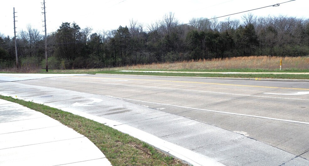 More Photos Of 2416 W Meyer Rd, Wentzville Land For Sale