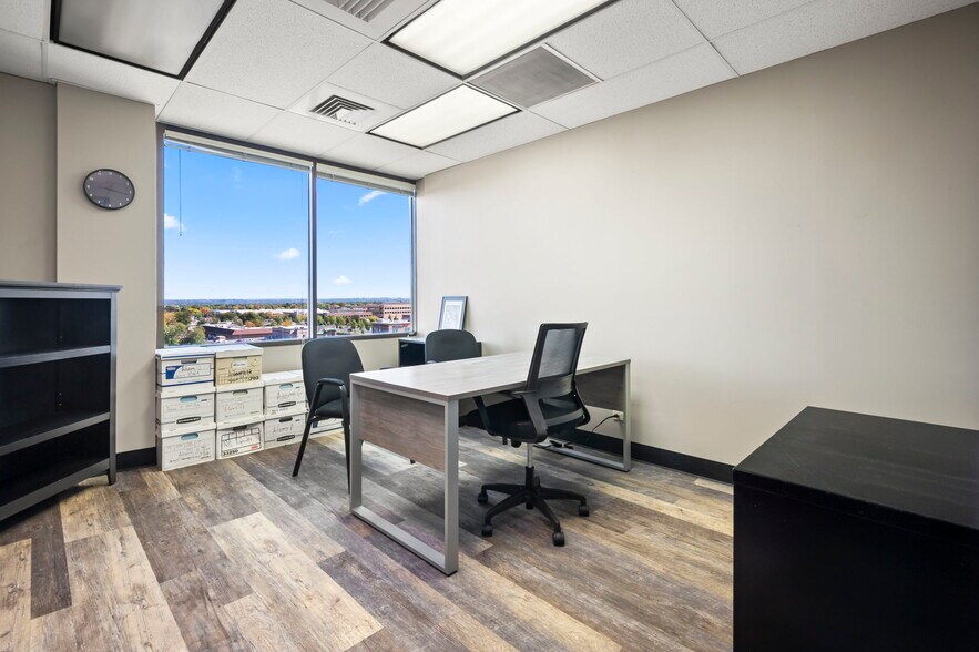 More Photos Of 215 S Wadsworth Blvd, Lakewood Medical For Lease