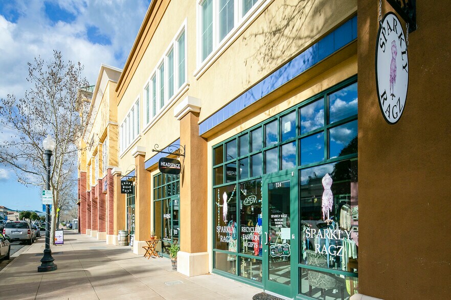 More Photos Of 700 Main St, Suisun City Storefront Retail Office For Sale