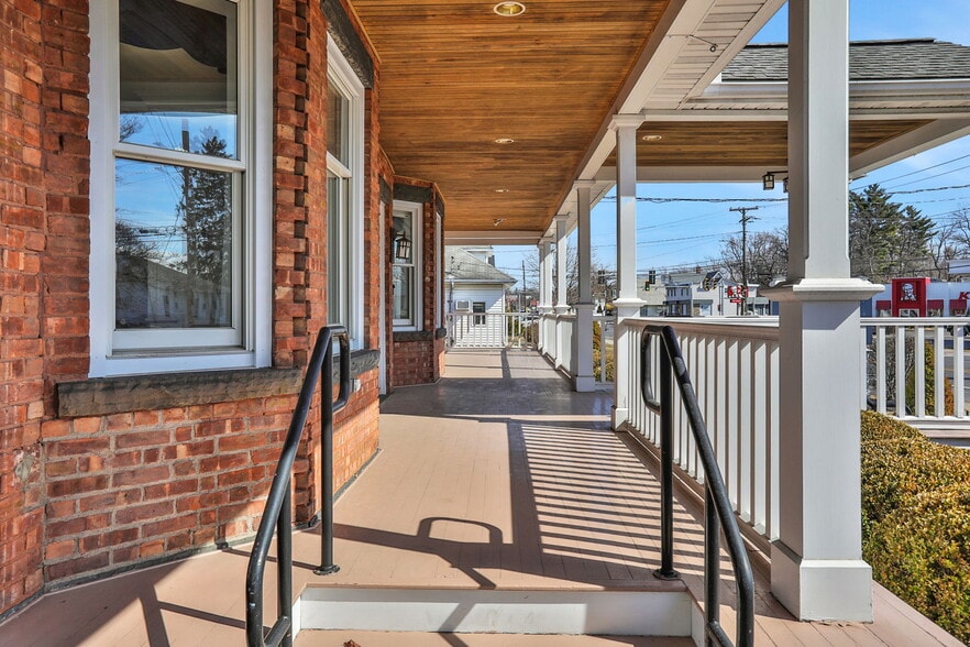 More Photos Of 411 Albany Ave, Kingston Storefront Retail Office For Sale