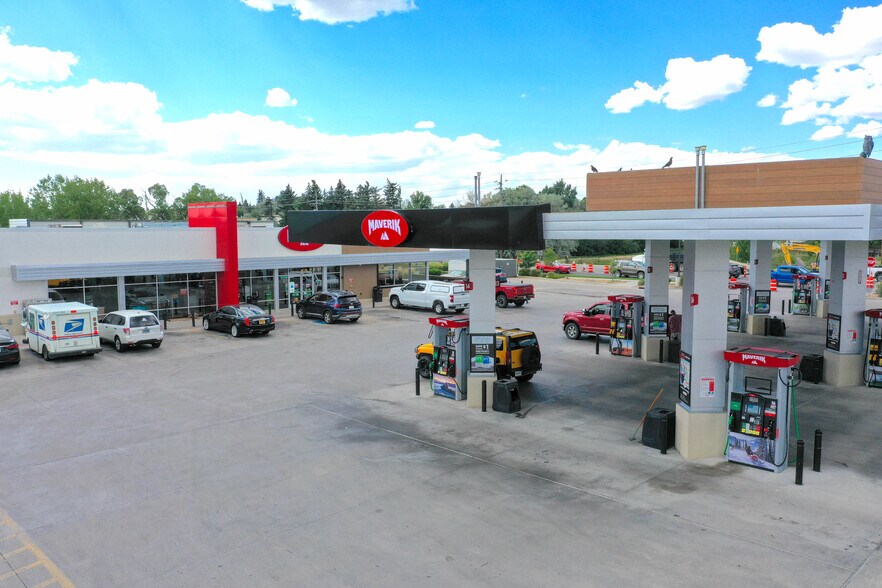 More Photos Of 4505 Ridge Rd, Cheyenne Service Station For Sale