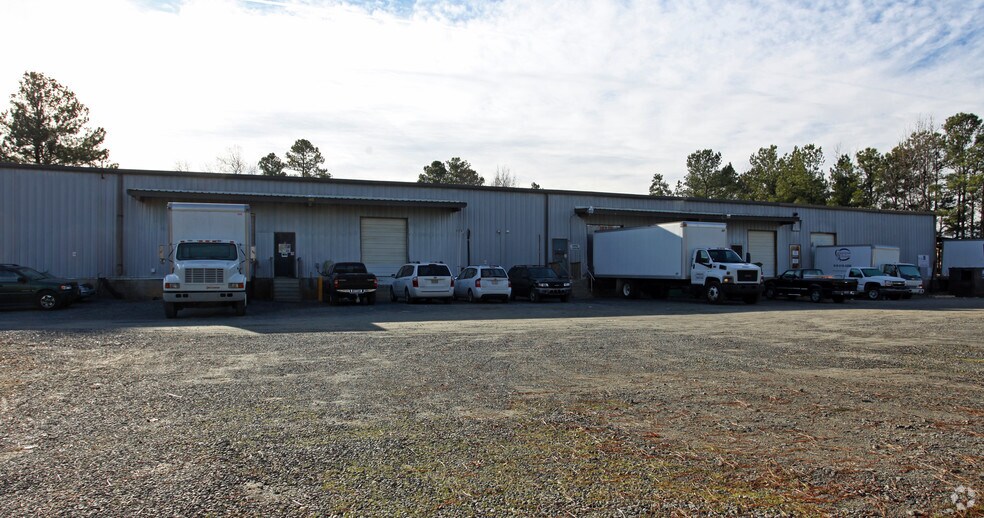 More Photos Of 6300 Westgate Rd, Raleigh Warehouse For Lease