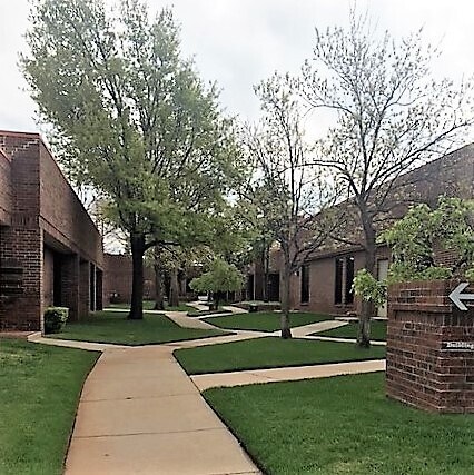 More Photos Of 7100 N Classen Blvd, Oklahoma City Medical For Sale