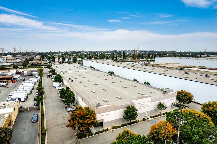 More Photos Of 16820-16900 S Main St, Gardena Warehouse For Lease