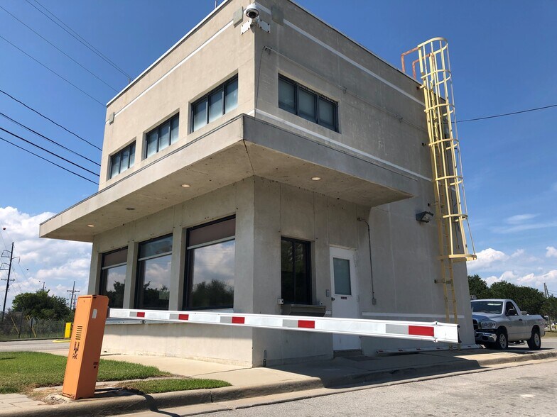 More Photos Of 100 Seapoint Blvd, Savannah Land For Lease