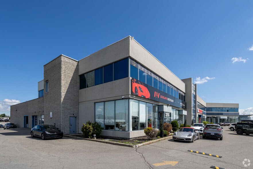 More Photos Of 3205-3273 Aut Jean-Noël-Lavoie, Laval General Retail For Lease
