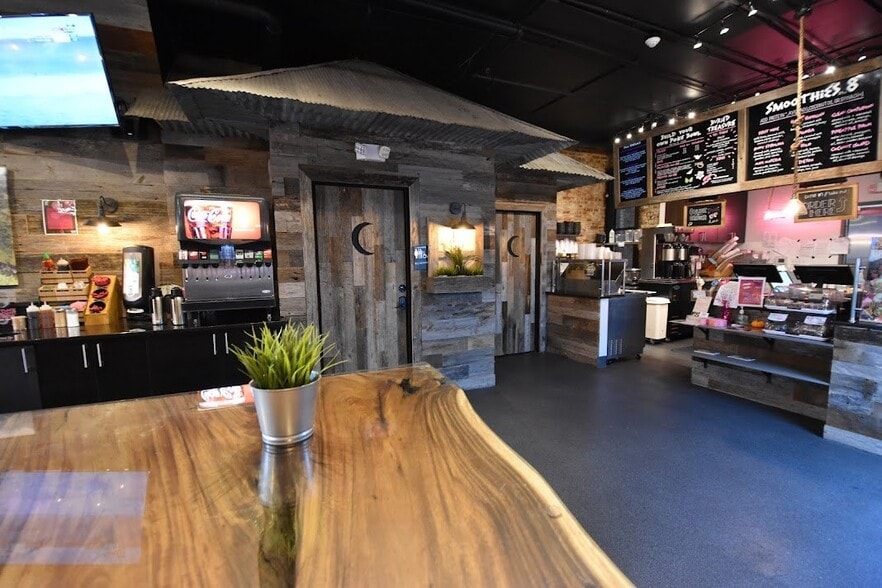 More Photos Of 110 Washington St, Hoboken Apartments For Lease