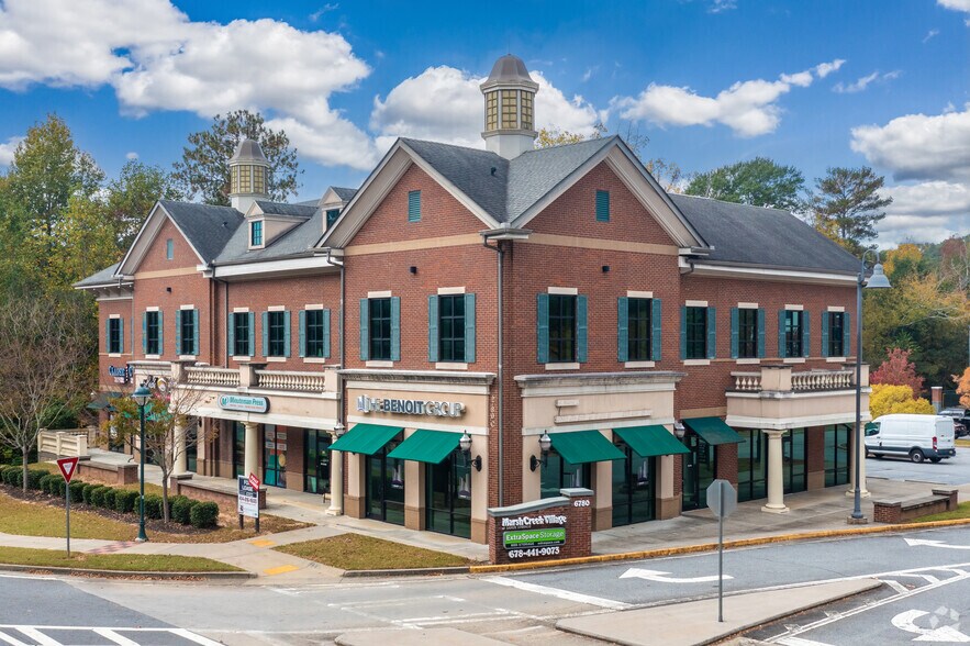 More Photos Of 6780 NE Roswell Rd, Atlanta Unknown For Lease