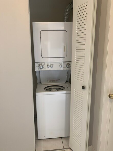 More Photos Of 126 SW 21st Ave, Miami Apartments For Sale