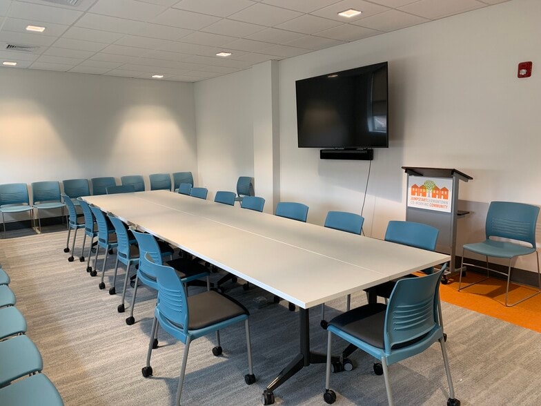 More Photos Of 4701 Germantown Ave, Philadelphia Office For Lease