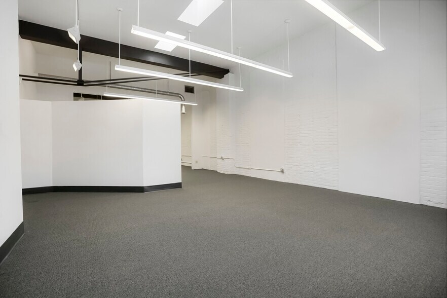 More Photos Of 1115 Broadway, Denver Office For Sale