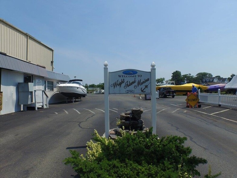More Photos Of 290 Drake Ave, New Rochelle Marina For Sale
