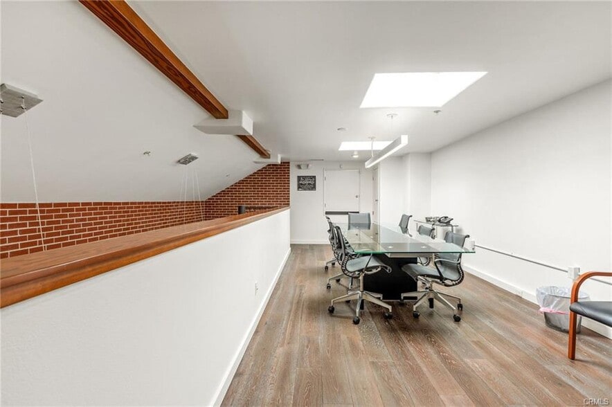 More Photos Of 1321 Post Ave, Torrance Loft Creative Space For Lease