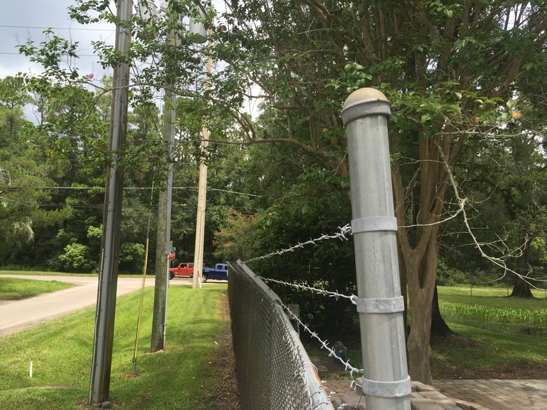 More Photos Of 4656 Collins Rd, Jacksonville Warehouse For Lease