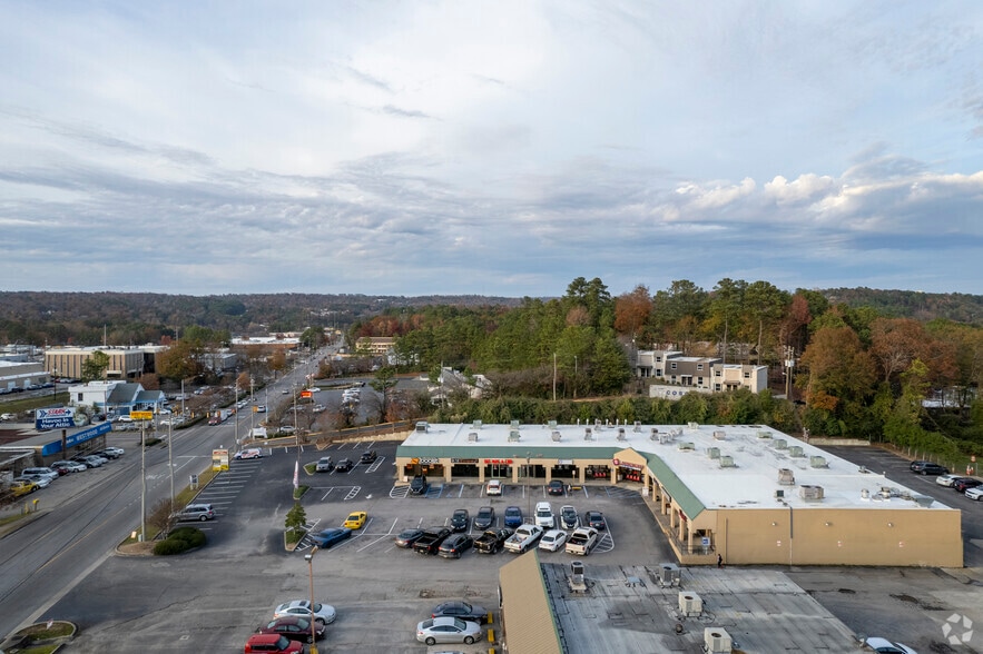 More Photos Of 3133 Lorna Rd, Birmingham General Retail For Lease